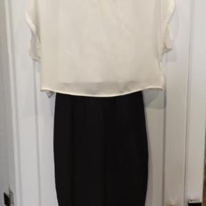 Stradivarius White Women&#39;s Elegant Short Dress Size S