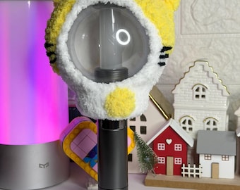 Yellow Cat Lightstick Beanie Crochet Pattern PDF | Fluffy Kawaii Concert Cover | Cat Ear Hat