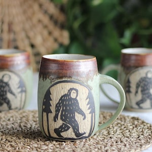 Moose Pottery Mug - Etsy Canada