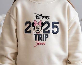 Personalisierte Disney Reise 2025 gestickt Jugend Sweatshirt, Disney World Sweatshirt, Kinder Disney Sweatshirt, Familie Disney Sweatshirt