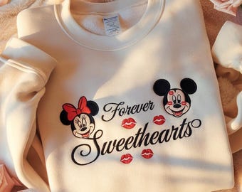 Bluza z haftem Myszki Miki i Myszki Minnie, koszulka Forever Sweethearts, koszulka dla par Disney, pasująca koszulka Disney, prezent na Walentynki