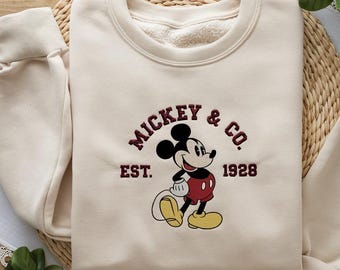 Sudadera bordada Mickey & Co Est. 1928, camiseta Mickey 1928, Mickey and Co, camiseta Disneyworld, camiseta Disneyland, camiseta Disney Vacation