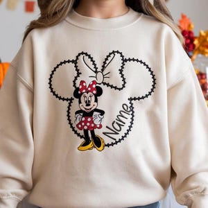 Anpassad Disney broderad ungdomströja, Disneyland-tröja, Disney-resa-tröja, Disneyworld-tröja, familjesemestertröja bild 2
