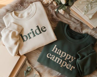 Sweat-shirt brodé EVJF, chemises EVJF, chemise campeur heureux mariée, col rond mariée, chemises de camping EVJF