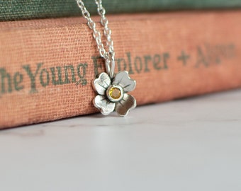 Dainty flower necklace - birthstone necklace - mom necklace personalized -flower pendant - birthday gift for women - gift to mom under 50