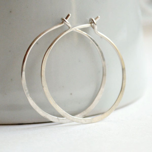 Silver hoop earrings - hammered hoop earrings -  everyday jewelry -  Gift for her -  minimalist earrings - jewely under 25