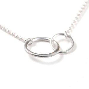 Interlocking circle necklace eternity necklace circle pendant necklace best friend jewelry infinity necklace silver love necklace image 3