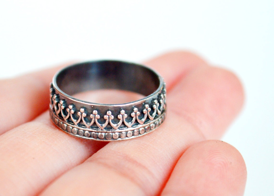 Queen Ring Sterling Silver Queen Ring Wedding Ring Etsy