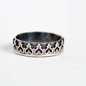 Princess crown ring -  tiara ring -  wedding ring -  sterling silver crown ring -  princess jewelry