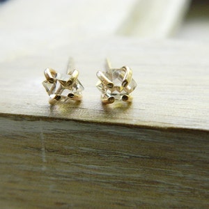 Gold filled herkimer diamond earrings - gold filled stud earrings - roughdiamond - gold filled post earrings