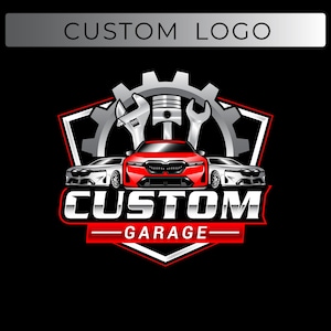 Könnte beinhalten: Ein individuelles Garagenlogo mit drei Autos: einem roten in der Mitte und zwei weißen auf beiden Seiten. Das Logo enthält ein Zahnrad, einen Schraubenschlüssel und einen Kolben, mit den Wörtern "CUSTOM" und "GARAGE". Der Hintergrund ist schwarz.