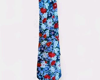 Saks Fifth Avenue Silk Neck Tie Blue Red Floral 100% Silk Made In Italy