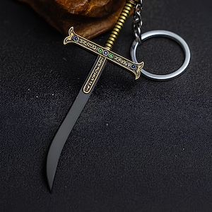 Dracule Mihawk Black Sword Necklace for Men – Anime Yoru Pendant, Metal Hawk Eyes Jewelry, One P!ece Cosplay Gift,Keychain Accessories Gift