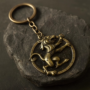 Amulet of Mara and Arkay Keyring – Morrowind Pendant Jewelry for Women and Men, Skyrm Inspired Cosplay Gift, Fantasy Gamer Amulet Keychain