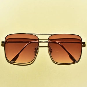 1970s Style Gold Rim Double Bridge Aviator Translucent Hue Square Lens Oversized Sunglasses | Multiple Colors