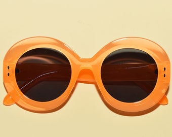 1960s Vintage Style TWIGGY Mod Oversized Round Oval Sunglasses | Multiple Colors