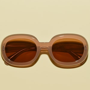 1960s Retro Vintage Style Mod Oversized Oval Polarized Acetate Sunglasses | Multiple Colors