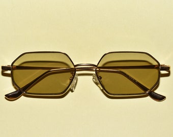 1960s Vintage Style Beatnik Mod Hexagon Gold Rim Translucent Sunglasses