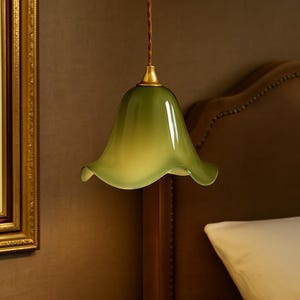 Green Gradient Glass Pendant Light: Vintage Style Hanging Lamp
