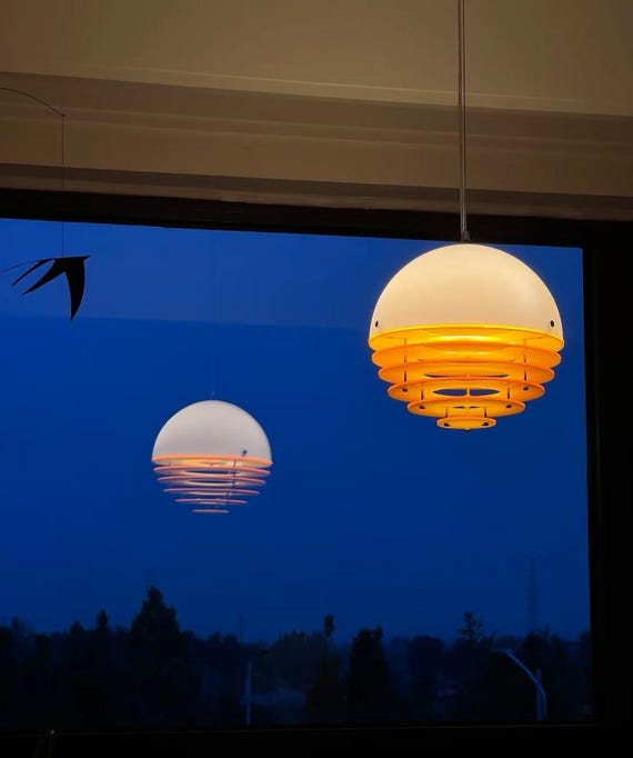 Sunset Glow Pendant Light –warm Ambient Ceiling Lamp –modern