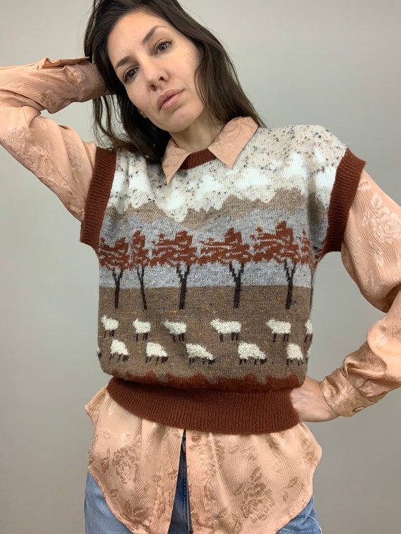 Vintage Sheep Sweater Vest (XS, S, M)