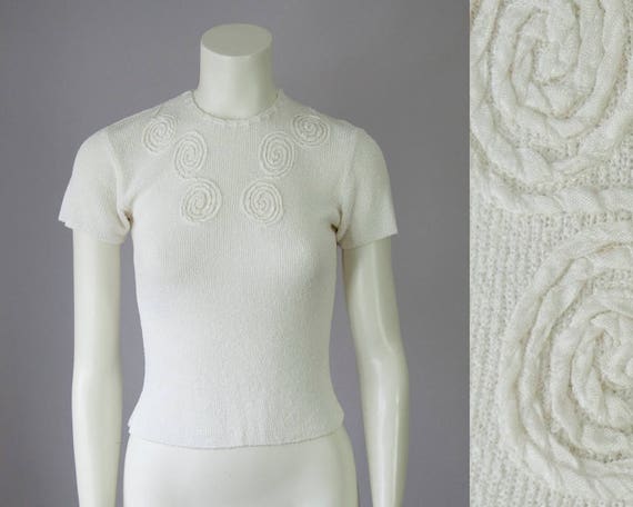 40s Vintage White Knit Circle Ribbon Embroidery Bl