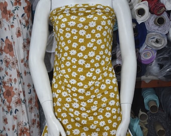 Rayon Spandex Knit Jersey Fabric Beautiful  daisy flowers Print by the yard Multicolor