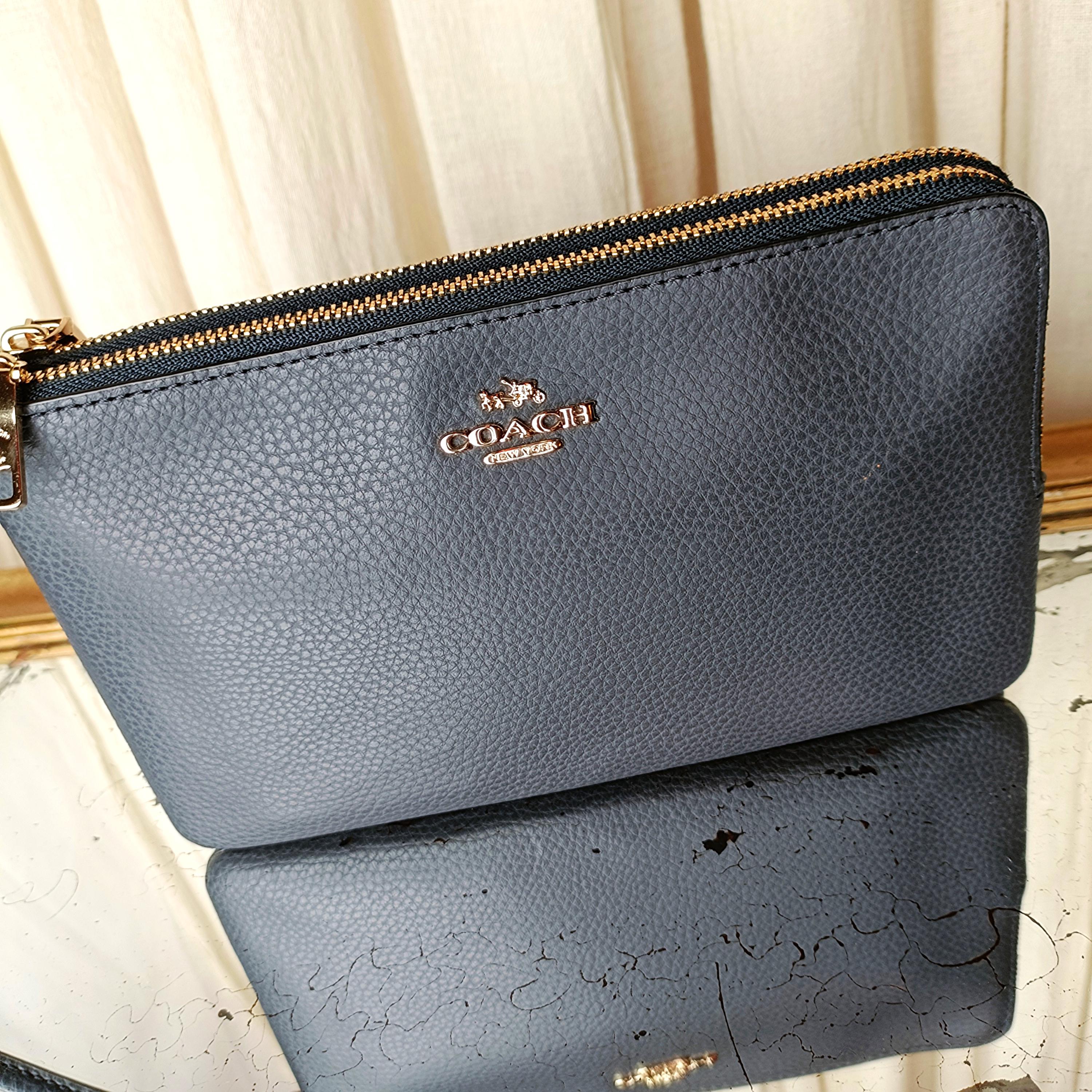 COACH Wristlet • F87587 Dusty Aubergine Pebbled Leather Double Zip