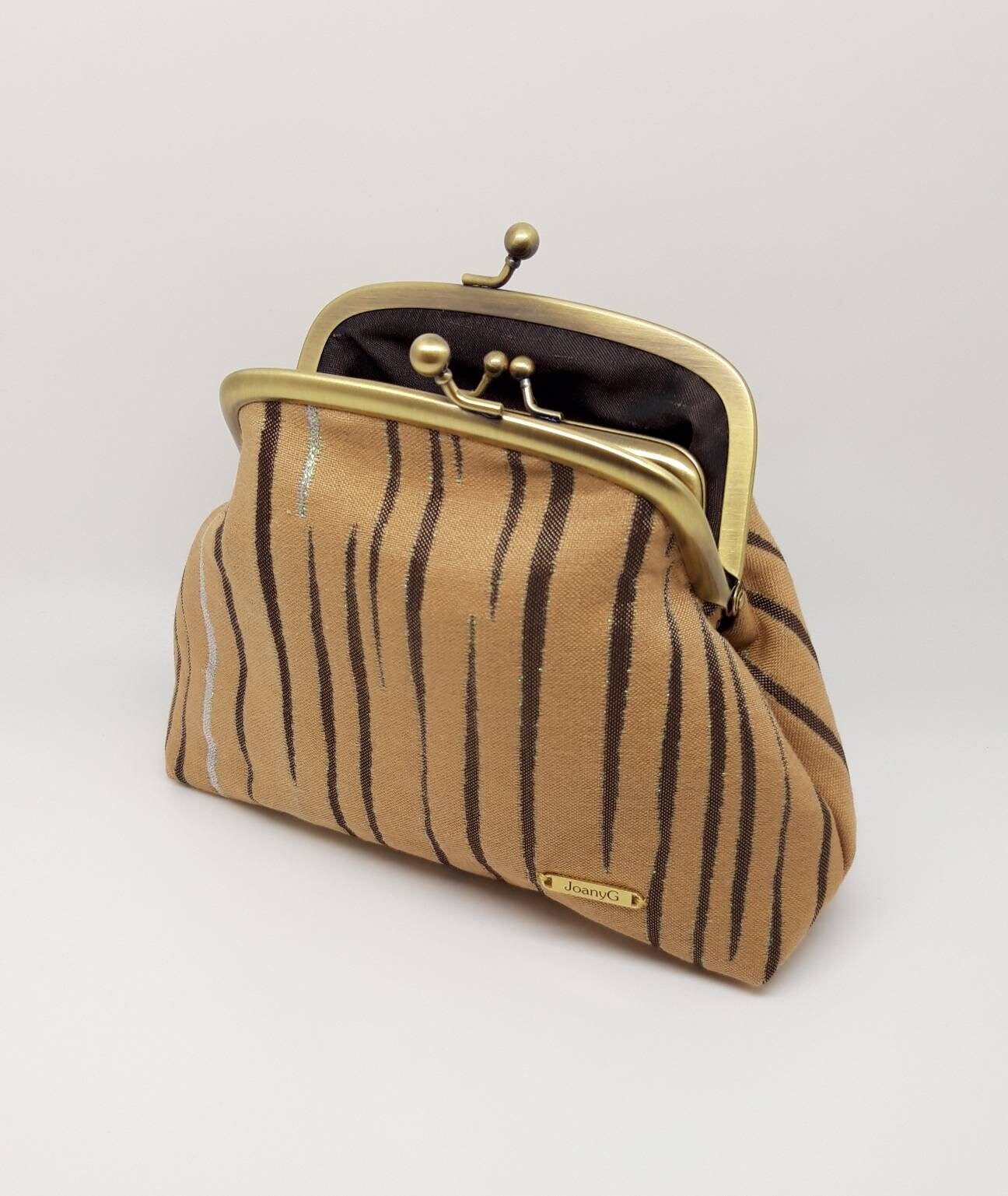 Beige Kisslock Coin Purse Clasp Wallet Clutch Brown