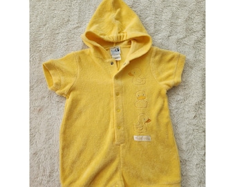 Pelele vintage Tykes by Carters para bebé, talla 6-9 meses, color amarillo, de felpa, con capucha y estampado de patito de goma, estilo años 90.