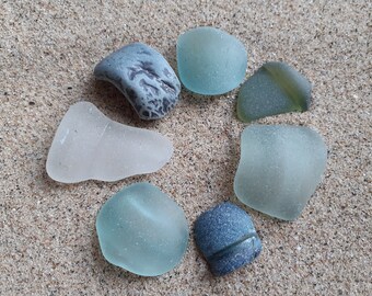 Collection of Bottle Lips - Aqua, White, Green & Opaque Blue - B2313 - from Seaham, UK