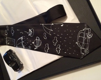 Hand painted 100% silk tie  "London black cab mood"- Free shipping to UK