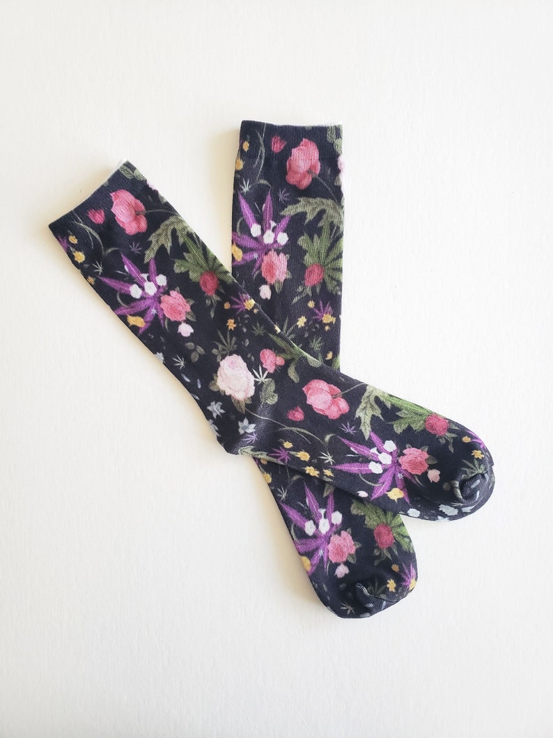 Organic Cotton Unisex Fun Avocado Print Socks, Matching socks, Floral, Cannabis, Whale, Avocado, Dog gift ideas EmMeMa image 6