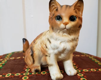 Vintage Blue Eyed Tabby Cat Figurine