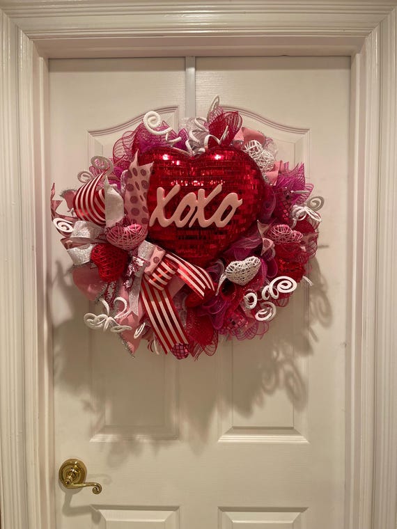 XOXO Heart Valentine Wreath: Pink, Red & White Mesh, Handmade