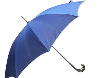 Paraguas vintage azul con mango de metal ornamentado, fabricado en Taiwán *defecto