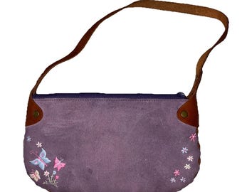 Bolso de hombro vintage Gap de gamuza morada con mariposas y flores, 9x5.5", estilo Y2K *manchas
