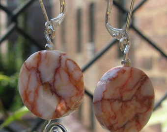 Wear the patio: Marbled stone coil earrings