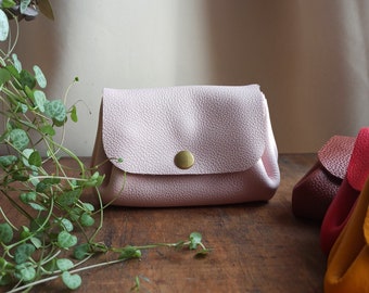 Light pink leather coin purse with compartments for women, mom, bellows purse