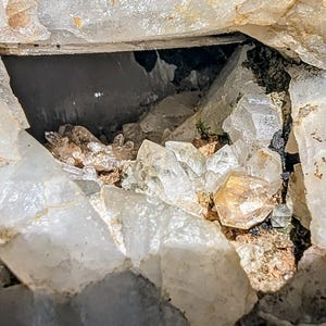 Large Natural White/Milky Quartz Rock With Clear Crystal Cave- Raw Quartz Crystal Specimen for Landscaping, Healing & Home Decor