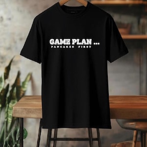 Comfort Colors Pancake Shirt – Game Plan Pancakes First Tee – Funny Breakfast Shirt – Foodie Gift for Brunch Lovers