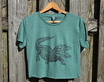 Pre Order: American Alligator Short Sleeve Crop Top. T-Shirt. Womens. Heather Pine Green. Screen Printed. Cotton Blend.