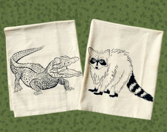 Baby Gator & Raccoon Kitchen Tea Towel. Screen Printed. Kitchen. Dishcloth. 100% Organic Cotton. 28x28"