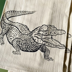 Alligator, Gator, Tea towel, Kitchen Towel, cotton, ink illustration, drawing, raccoon, trash panda, green,