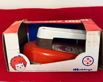 Vintage 1970 Raggedy Ann Plastic & Metal Play Iron in Box by The Bobbs Merrill Co and Hubley
