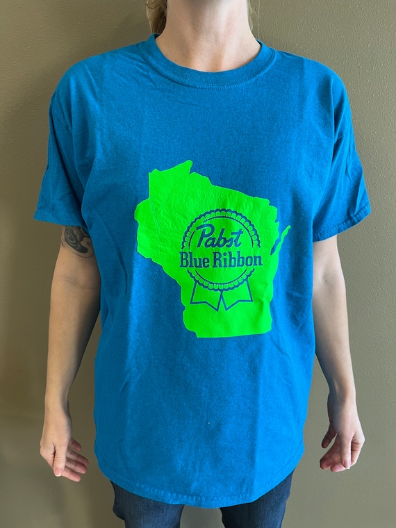 Almost Vintage Pabst Blue Ribbon Wisconsin Blue T… - image 1