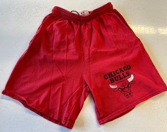 Short de sport vintage Chicago Bulls rouges par Dodger taille L 14/16 adolescent ou petit adulte fabriqué aux États-Unis
