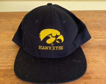 Vintage Black \u0026 Yellow Iowa Hawkeyes 