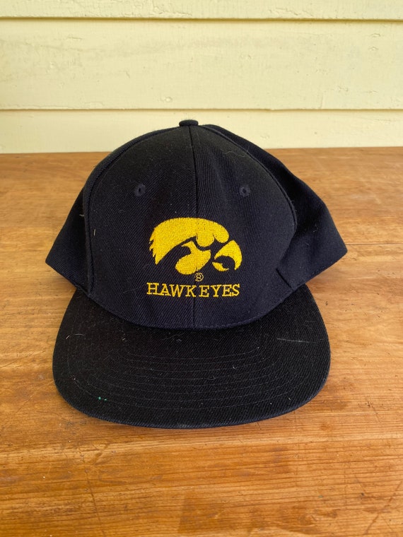 Vintage Black \u0026 Yellow Iowa Hawkeyes 