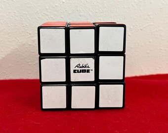 Vintage 1980s Rubik’s Cube Puzzle Game Complete